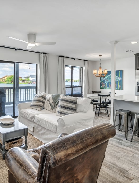601 the cape living room and kitchen