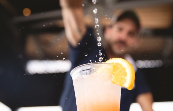 Beach Bar Drink Pour