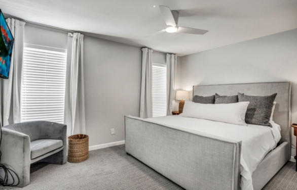 king size bedroom