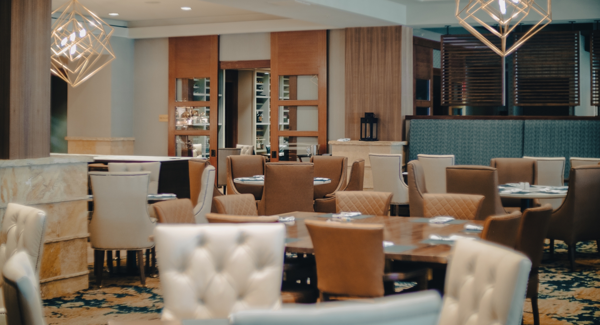 Js Restaurant J's Restaurant and Bar | Horseshoe Bay Resort