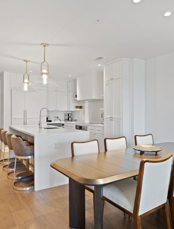 Indigo Condo living room at Horseshoe Bay Resort