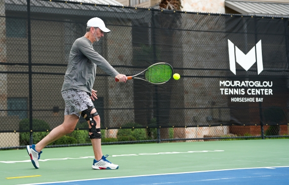 Adult tennis clinic at Mouratoglou Tennis Center