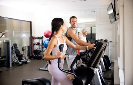 Resort Guest's enjoying state of the art cardio equipment.